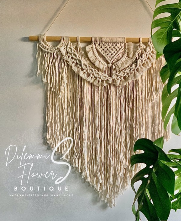 Macrame wallhang